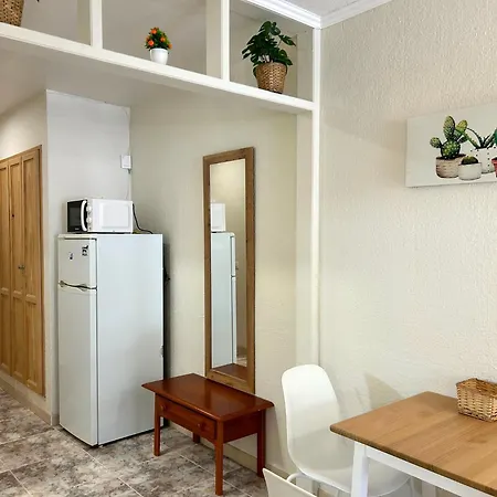 Tili With Ocean View Apartment *